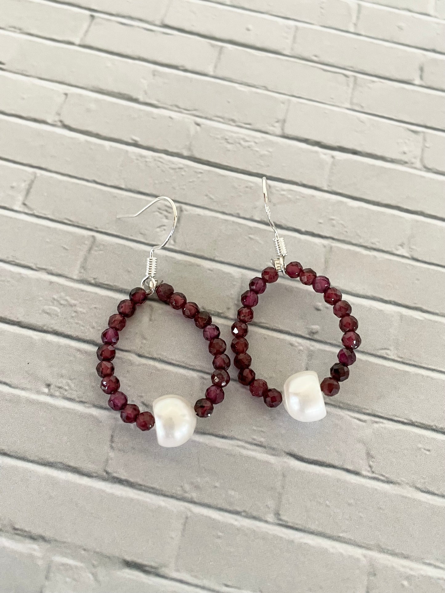Faceted Garnet/Pearl Dangles