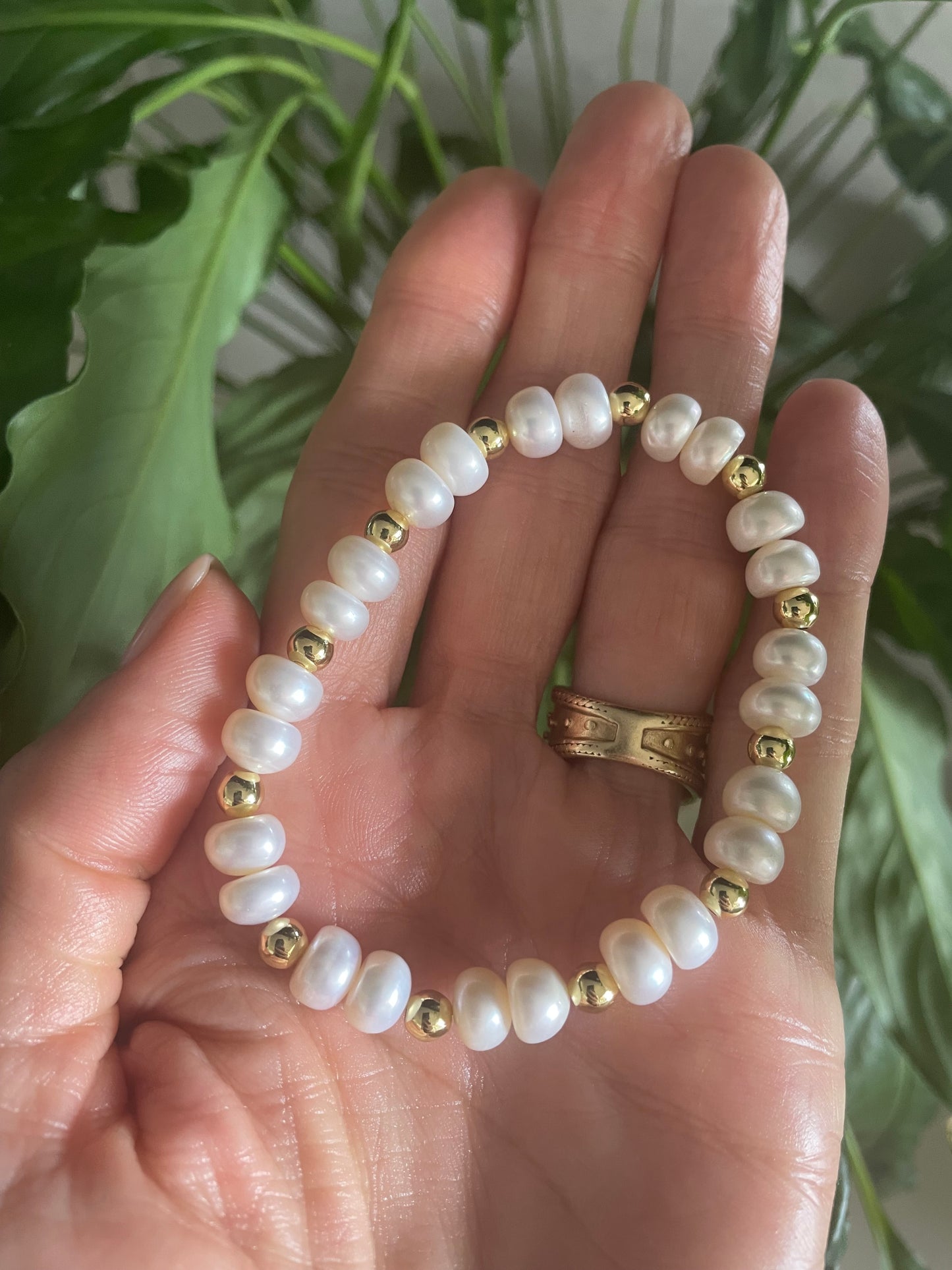 Freshwater Pearl 18k Gold Healing Bracelet