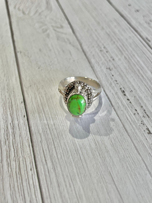 Kingman Turquoise ~ Poison Locket Ring ~ size 8