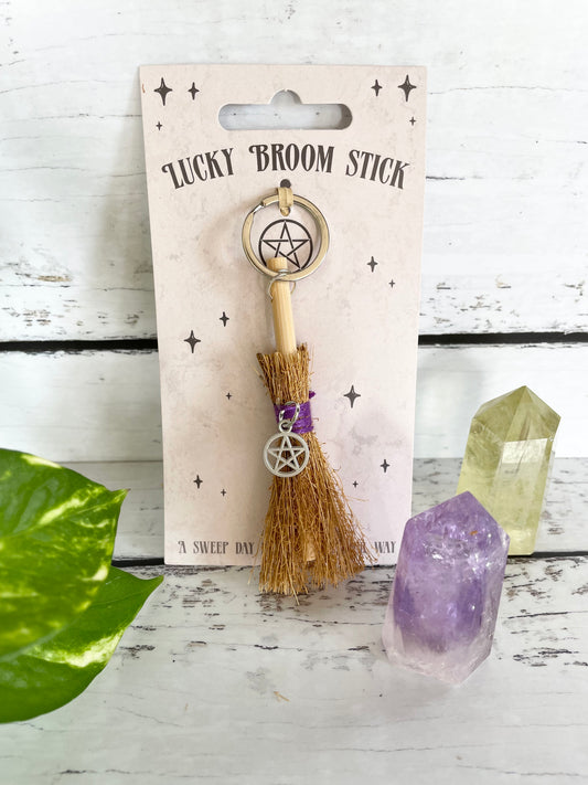 Lucky Broomstick Keyring ~ Pentacle