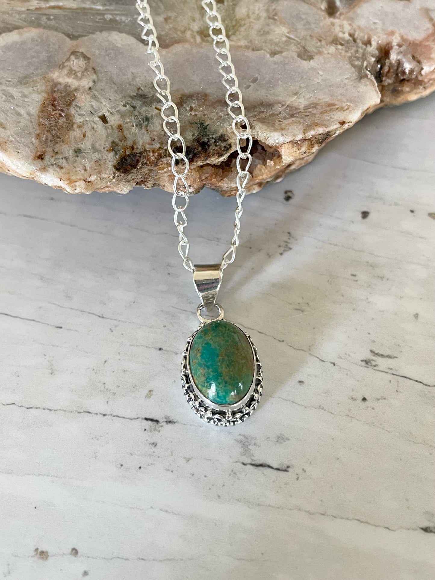 Green Kingman Turquoise Necklace