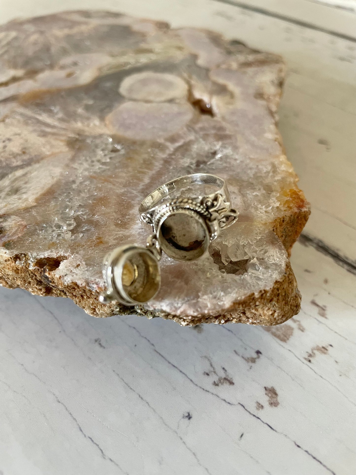 Citrine Poison Locket Ring ~ Size 8