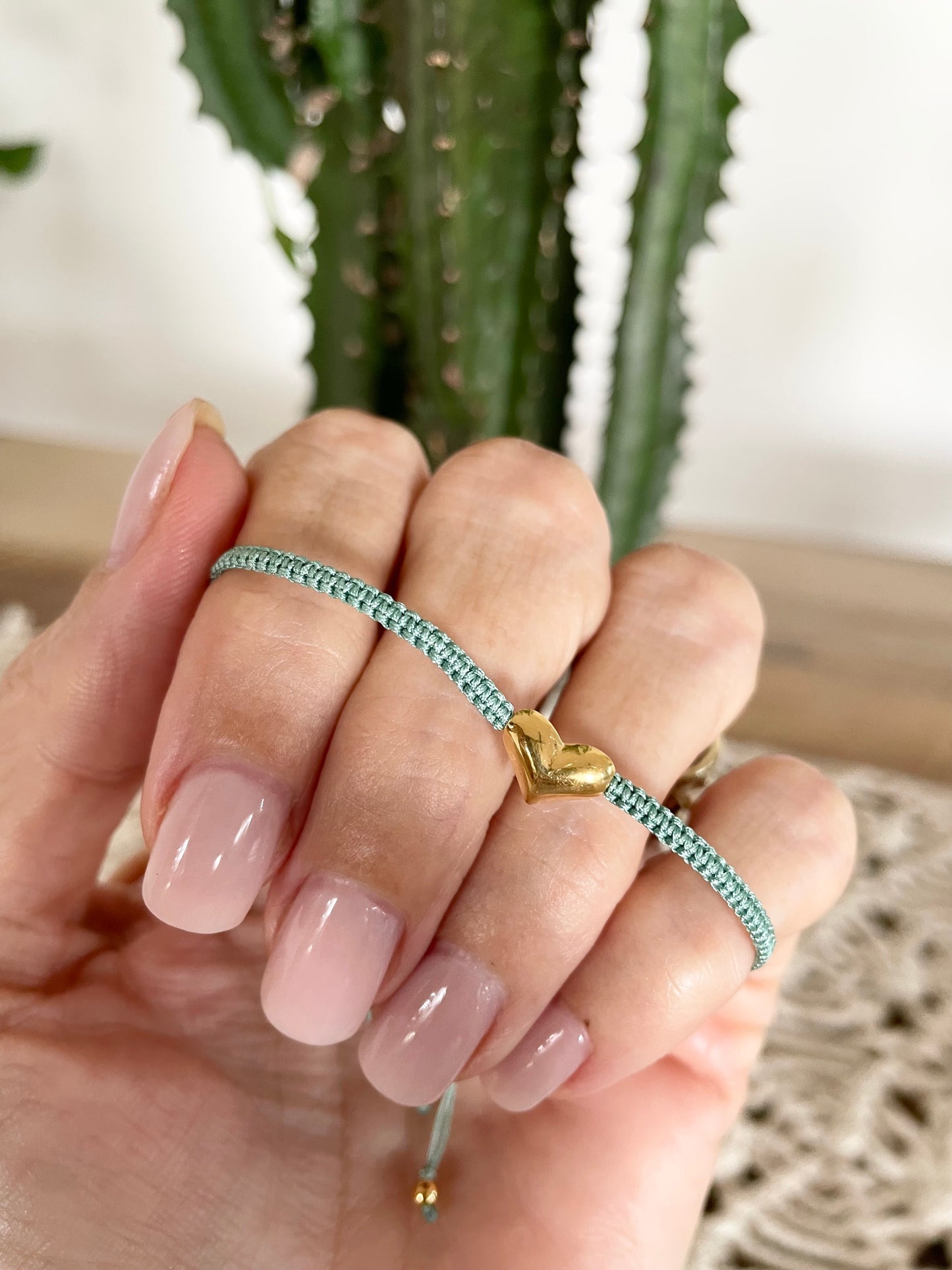 Macrame Gold Heart adjustable bracelet - Sage Green