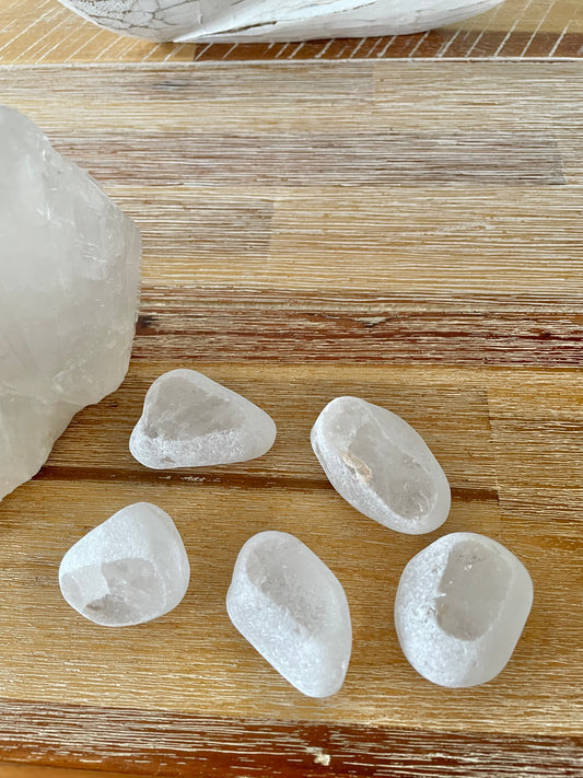 Seer Stone /Ema Egg ~ Clear Quartz