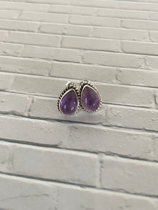 Amethyst Studs