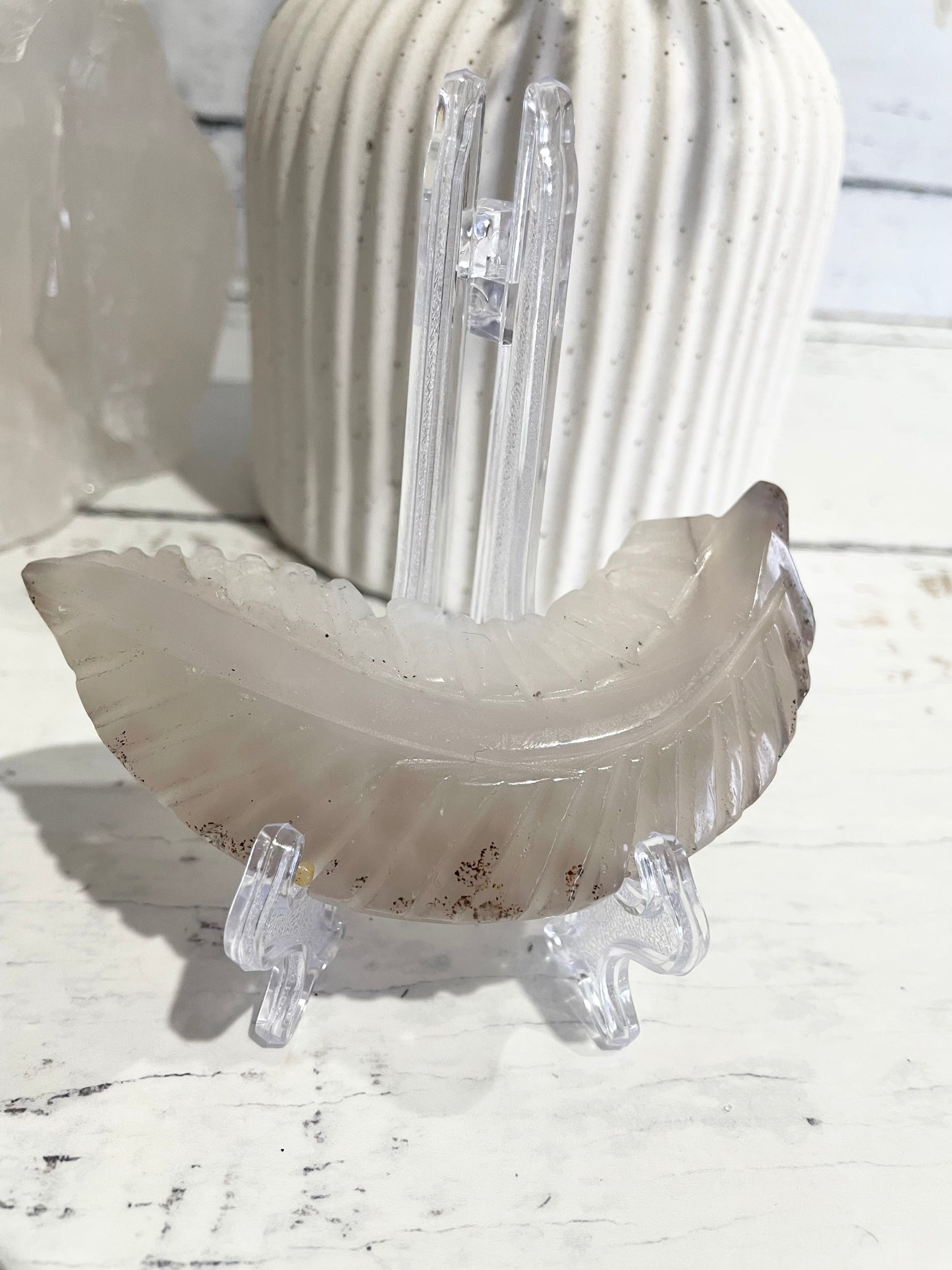 Agate feather