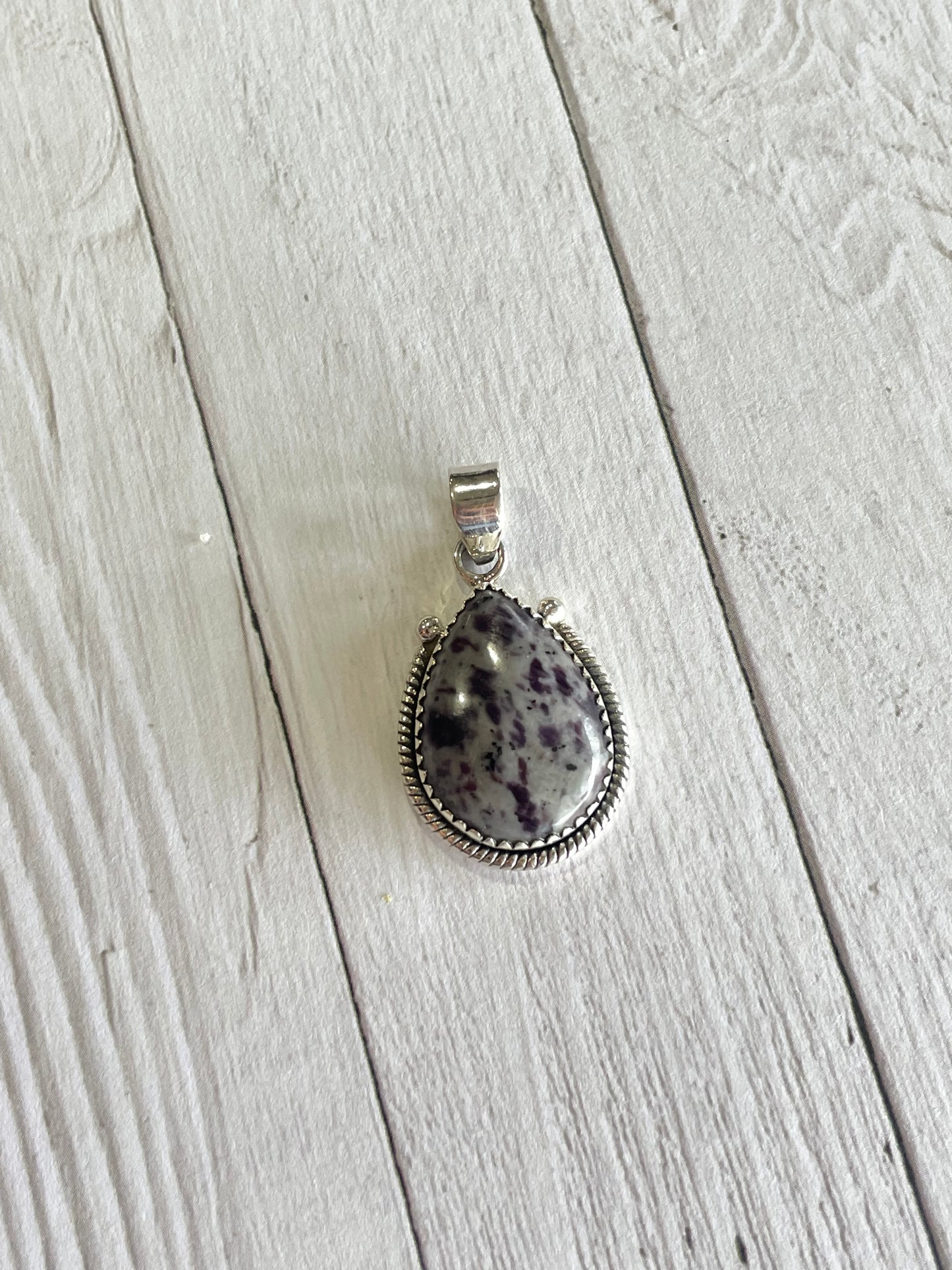 Kammererite Pendant