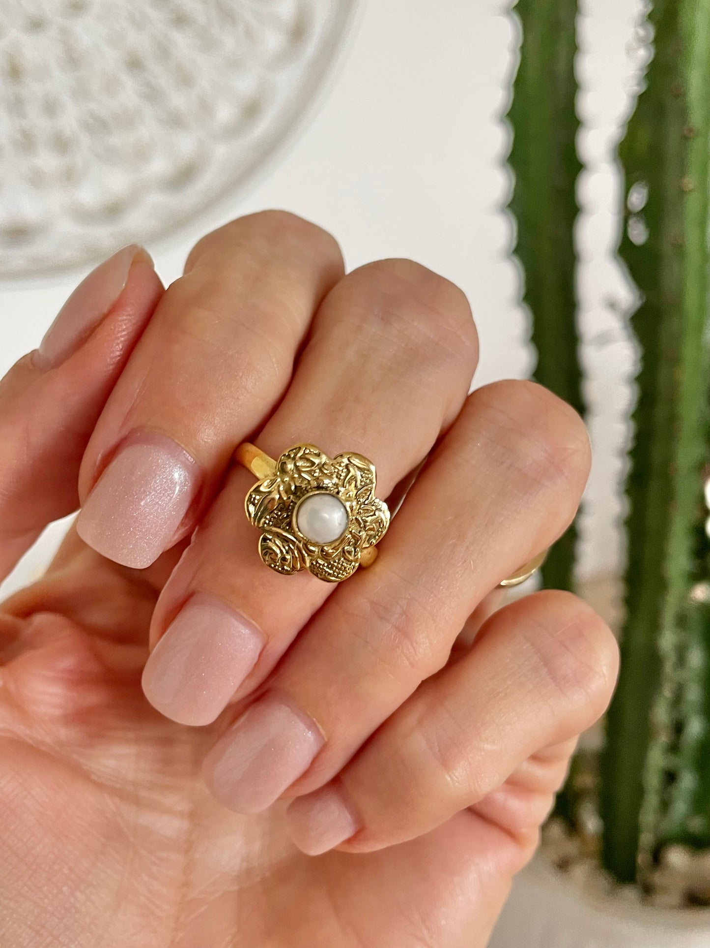 Pearl Brass Ring - size 7