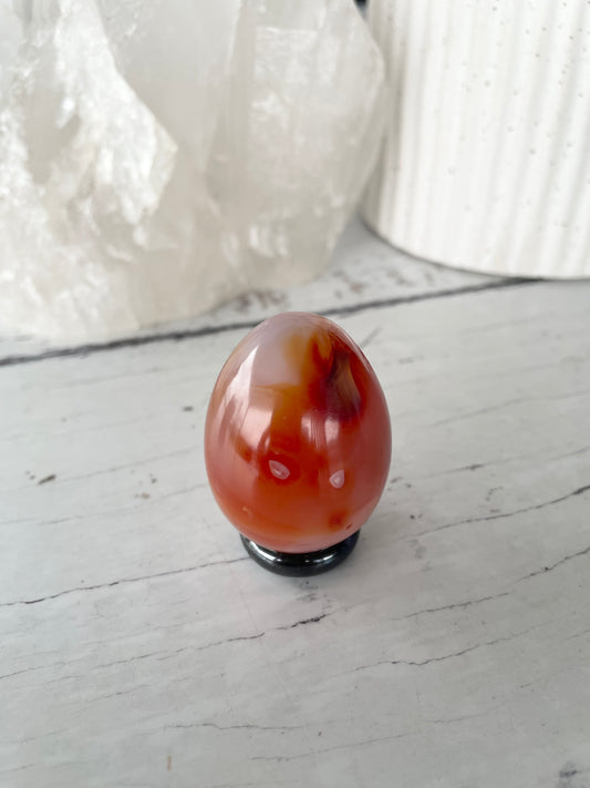 Carnelian Egg with holder
