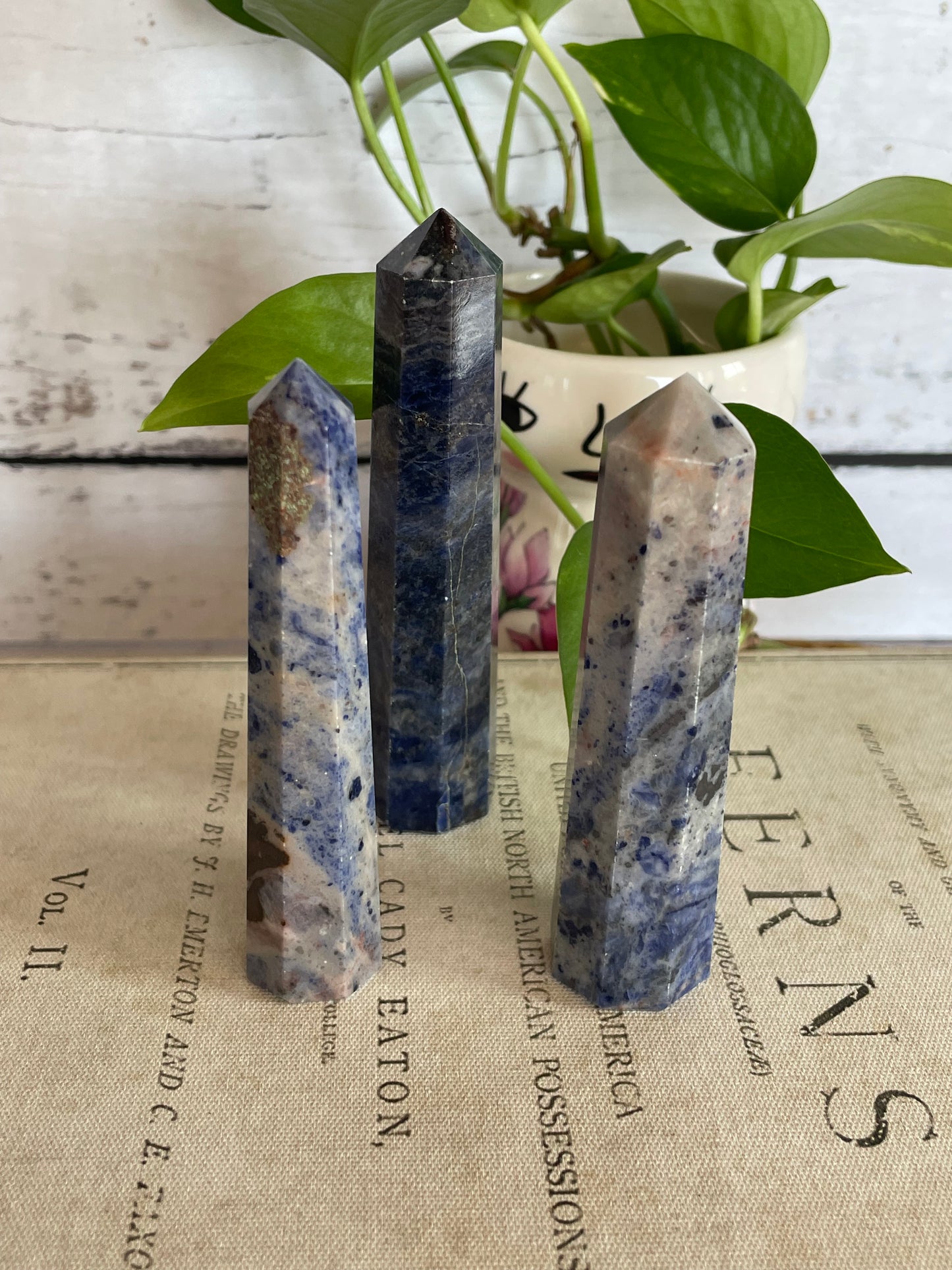 INTUITIVELY CHOSEN ~ Sodalite Generator