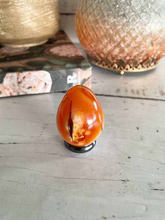 Carnelian Egg with holder