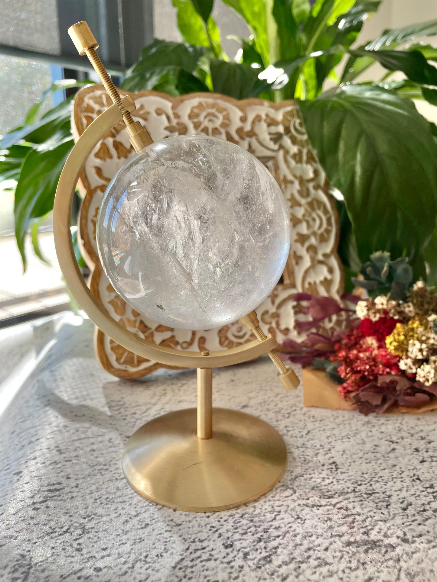 Metal Sphere Holder