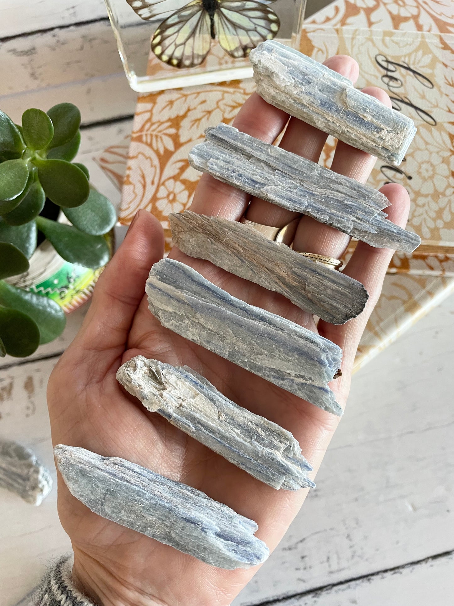 Intuitively Chosen ~ Kyanite Blade