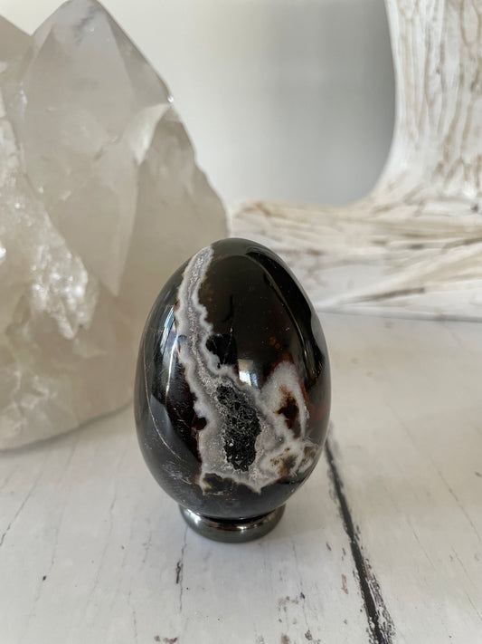 Sardonyx Egg includes hematite ring