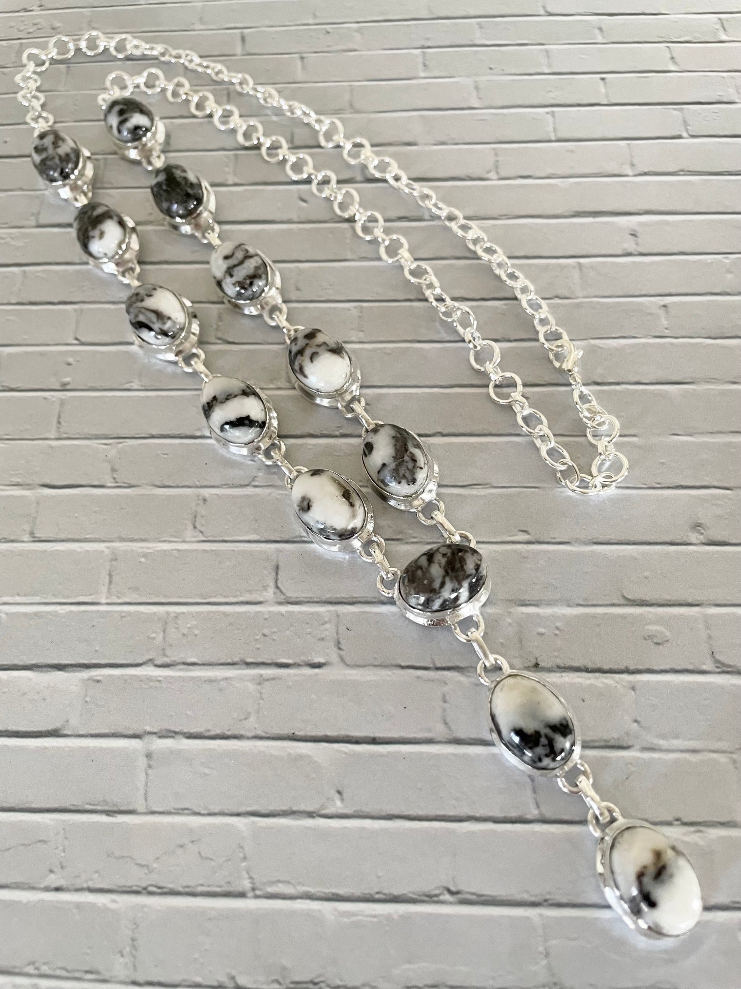 White buffalo Turquoise Lariat Necklace