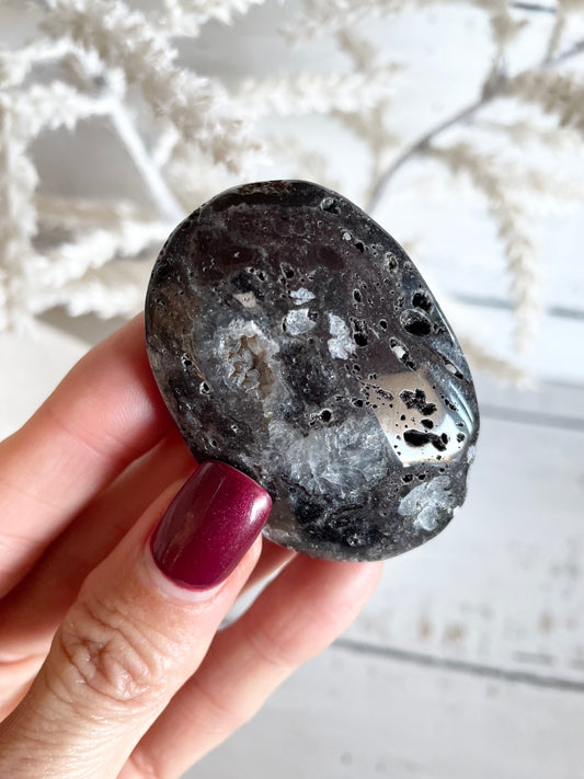 Ocean Jasper Pillow Palm Stone