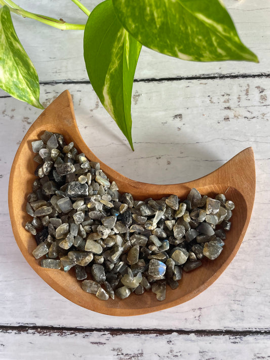 Crystal Chips ~ Labradorite 100g pouch