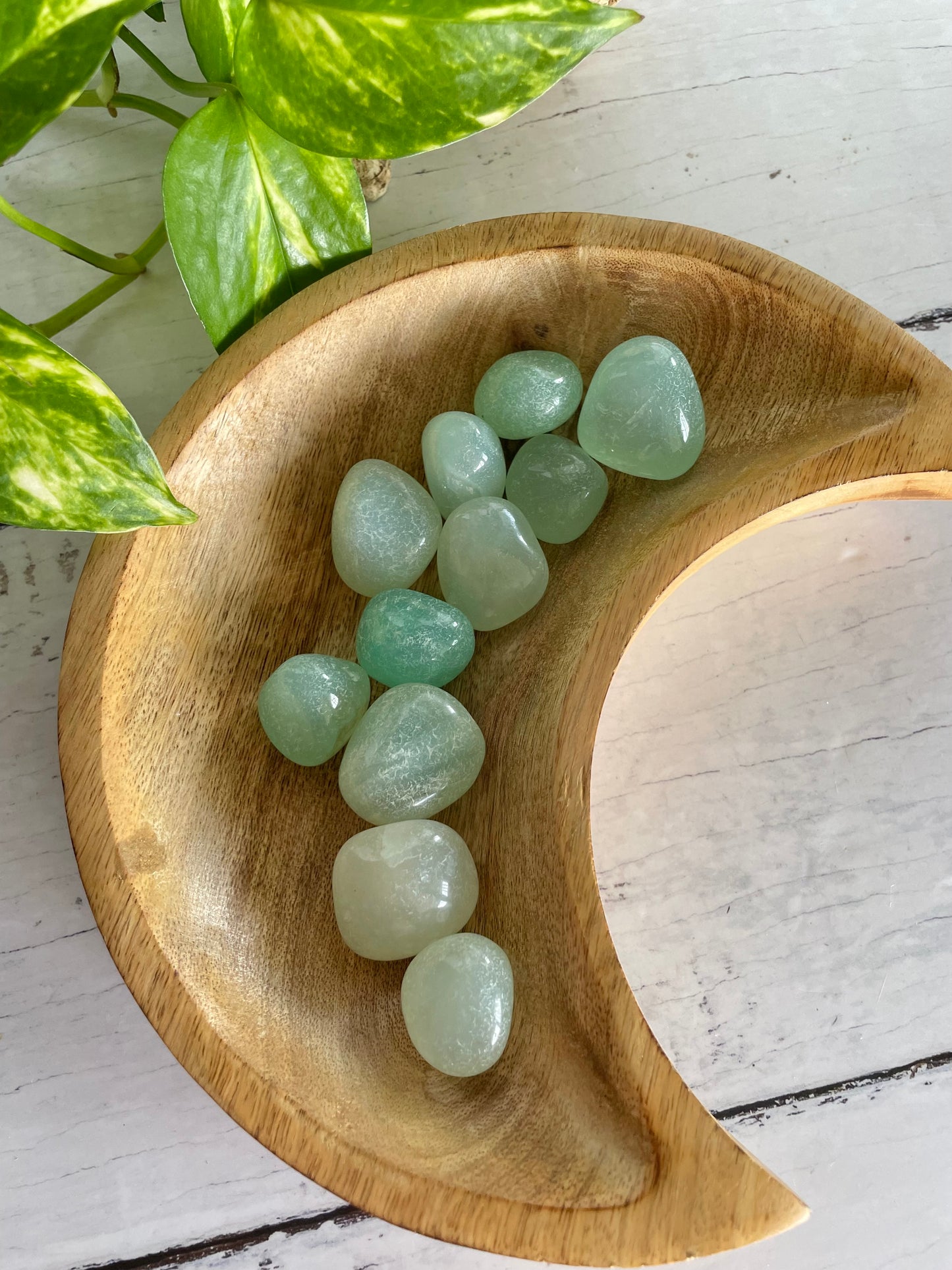 Green Onyx Tumble Stones