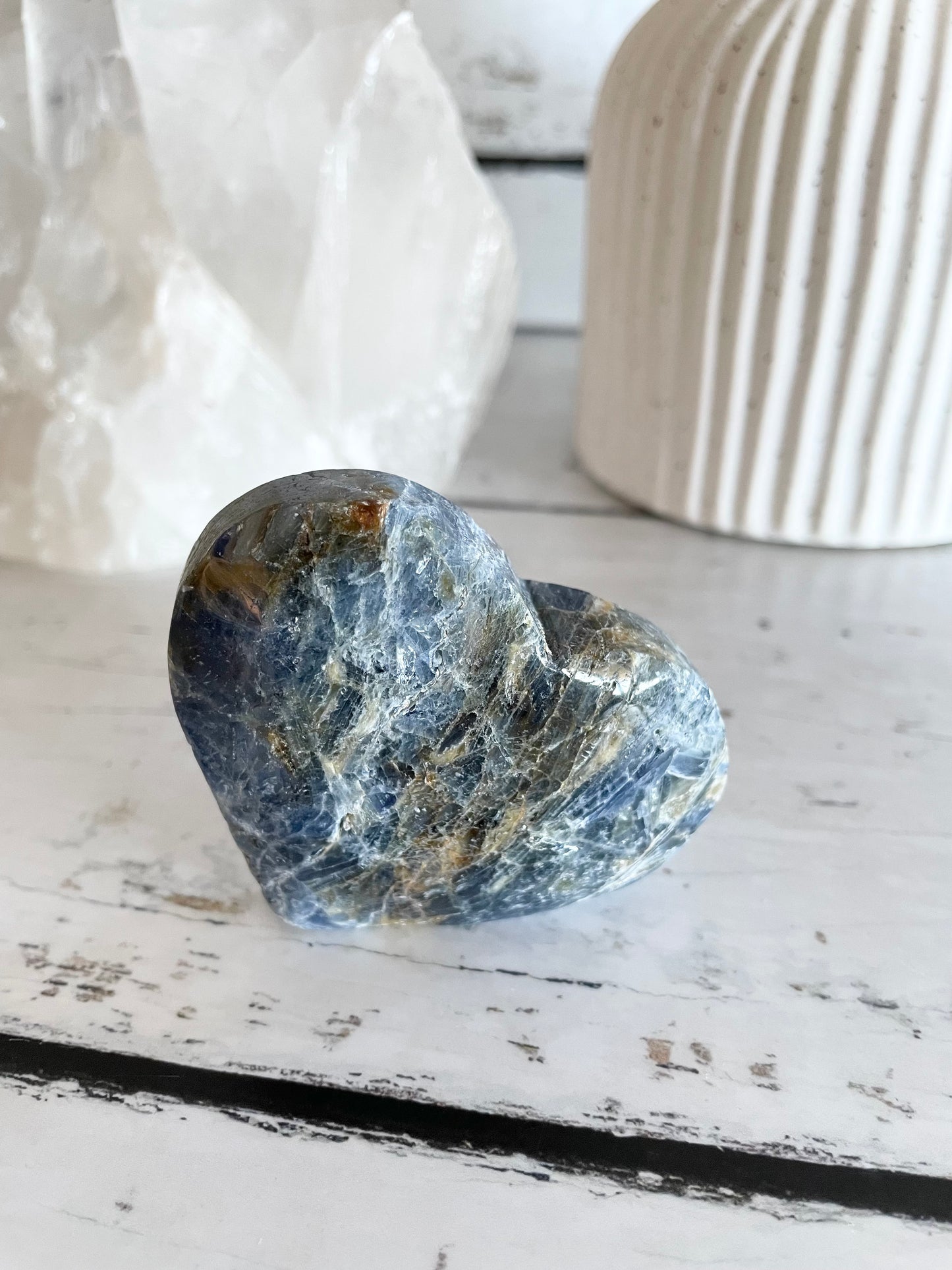 Kyanite Heart