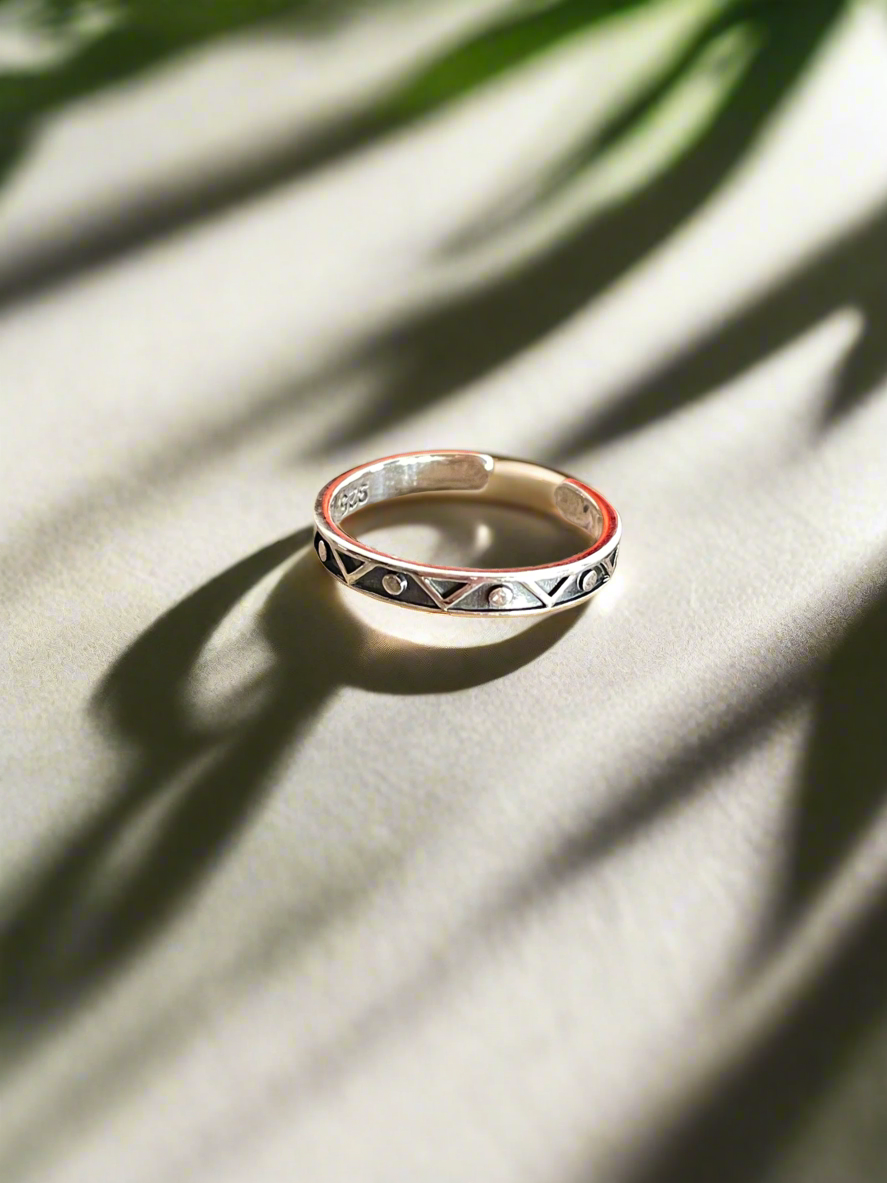 Toe Ring ~ Tribal Style