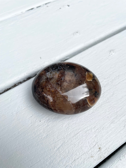 Black Opal Pillow /Palm Stone