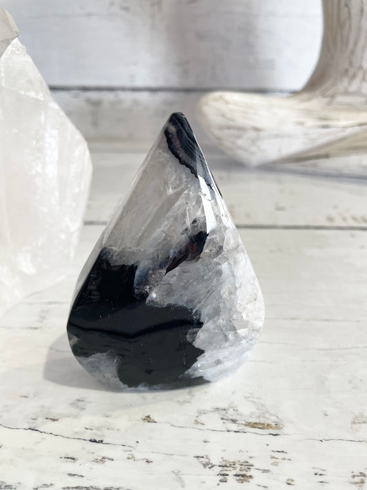 Black Agate Dome