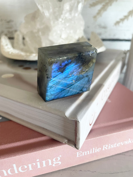Labradorite Freeform
