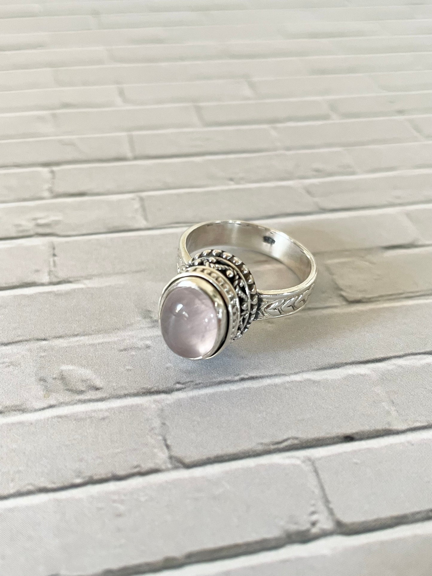 Rose Quartz Fixed ring ~ size 7.5