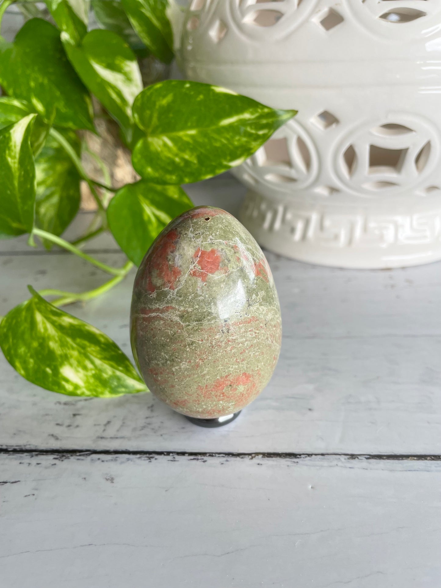 Unakite Egg Includes Hematite Ring