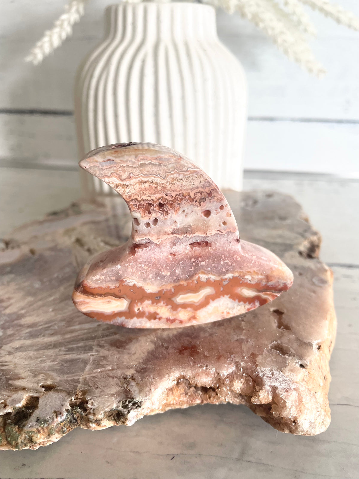Mexican Pink Crazy Lace Agate Witch Hat
