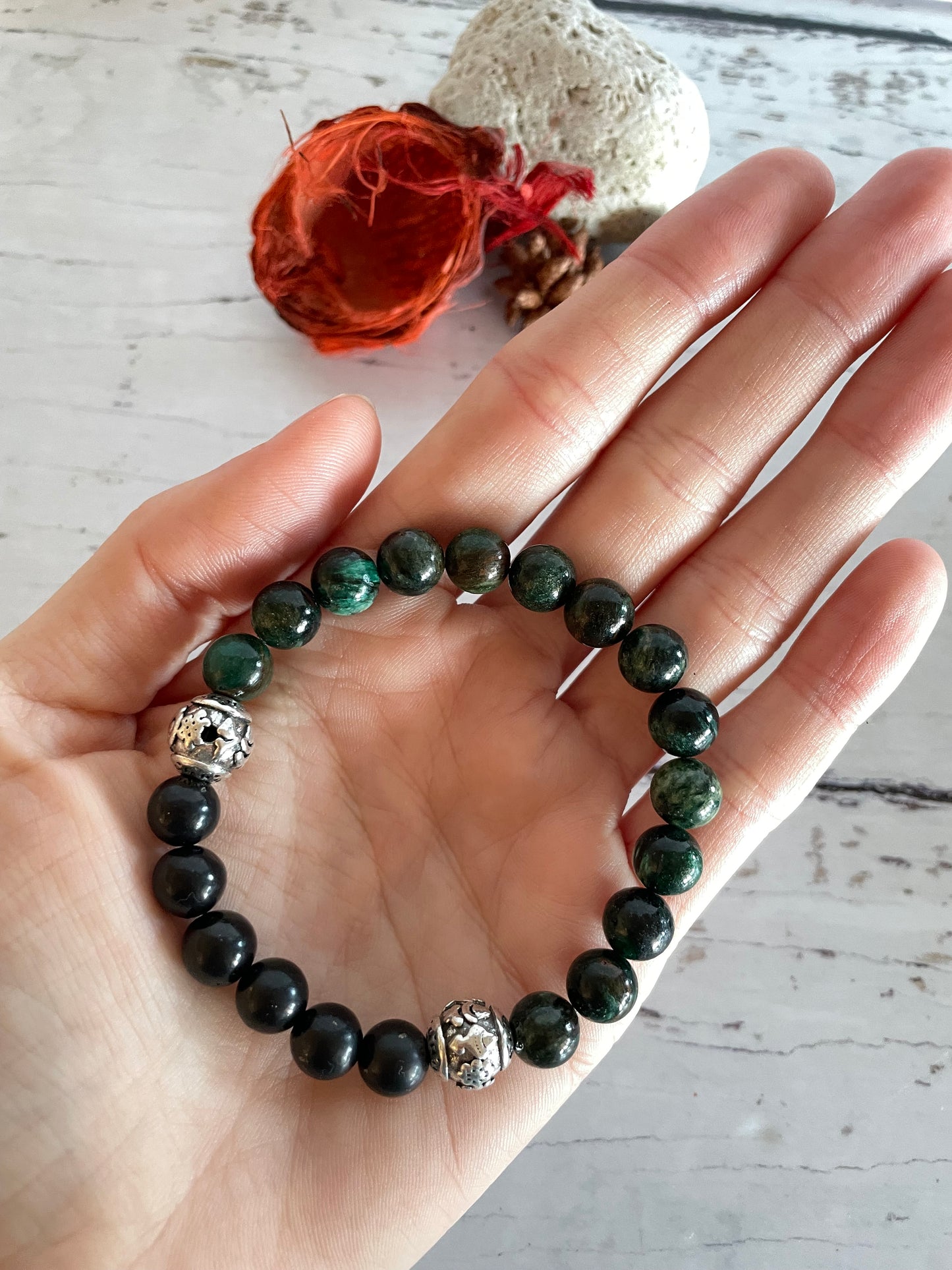 Emerald & Shungite ETHERAL Healing Bracelet ©️