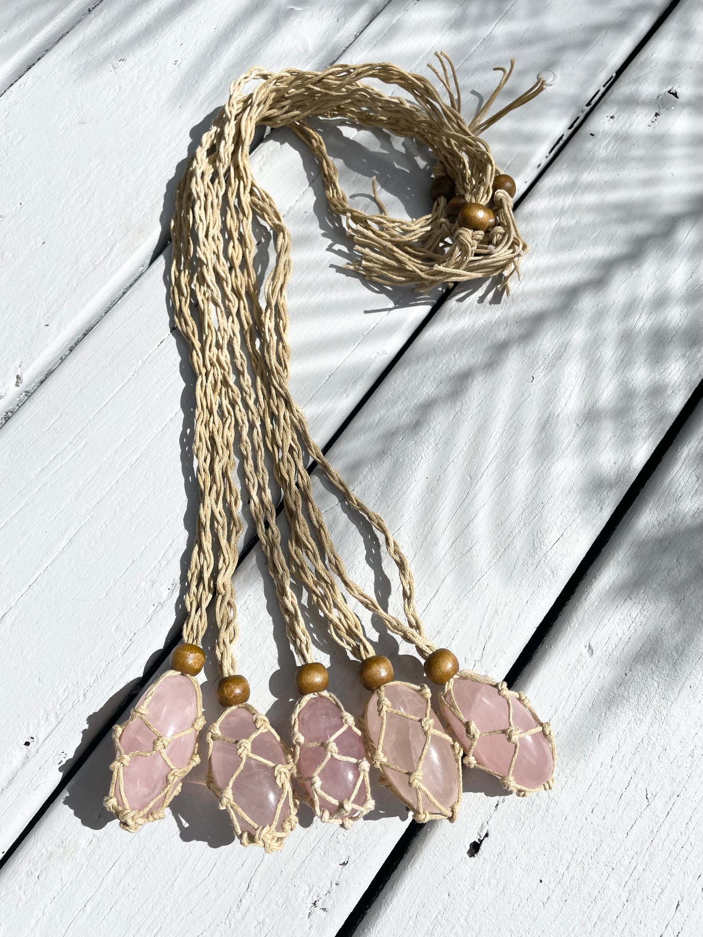 Macrame adjustable crystal necklace - Rose Quartz