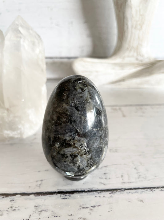 Larvakite Egg Includes Hematite Ring