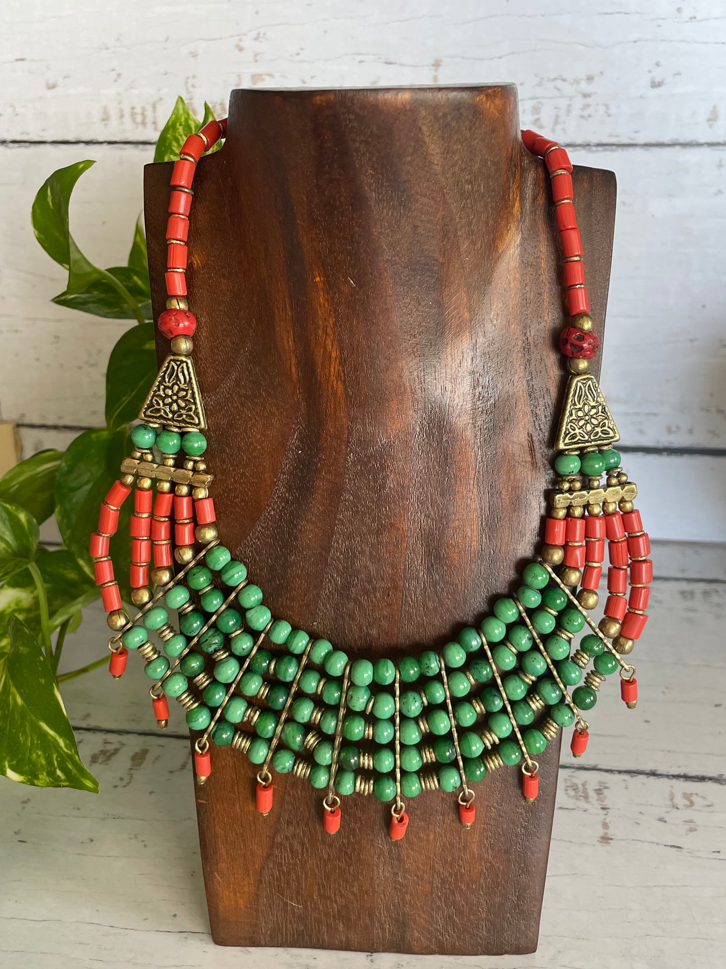 Tibetan Semi-precious stone  Necklace (Green)