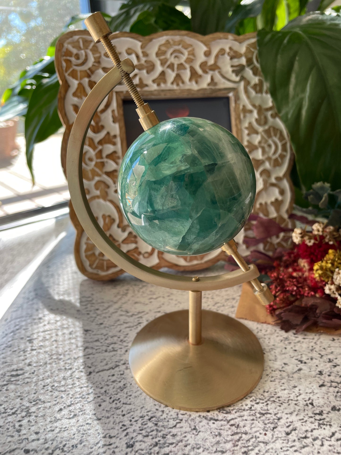 Metal Sphere Holder