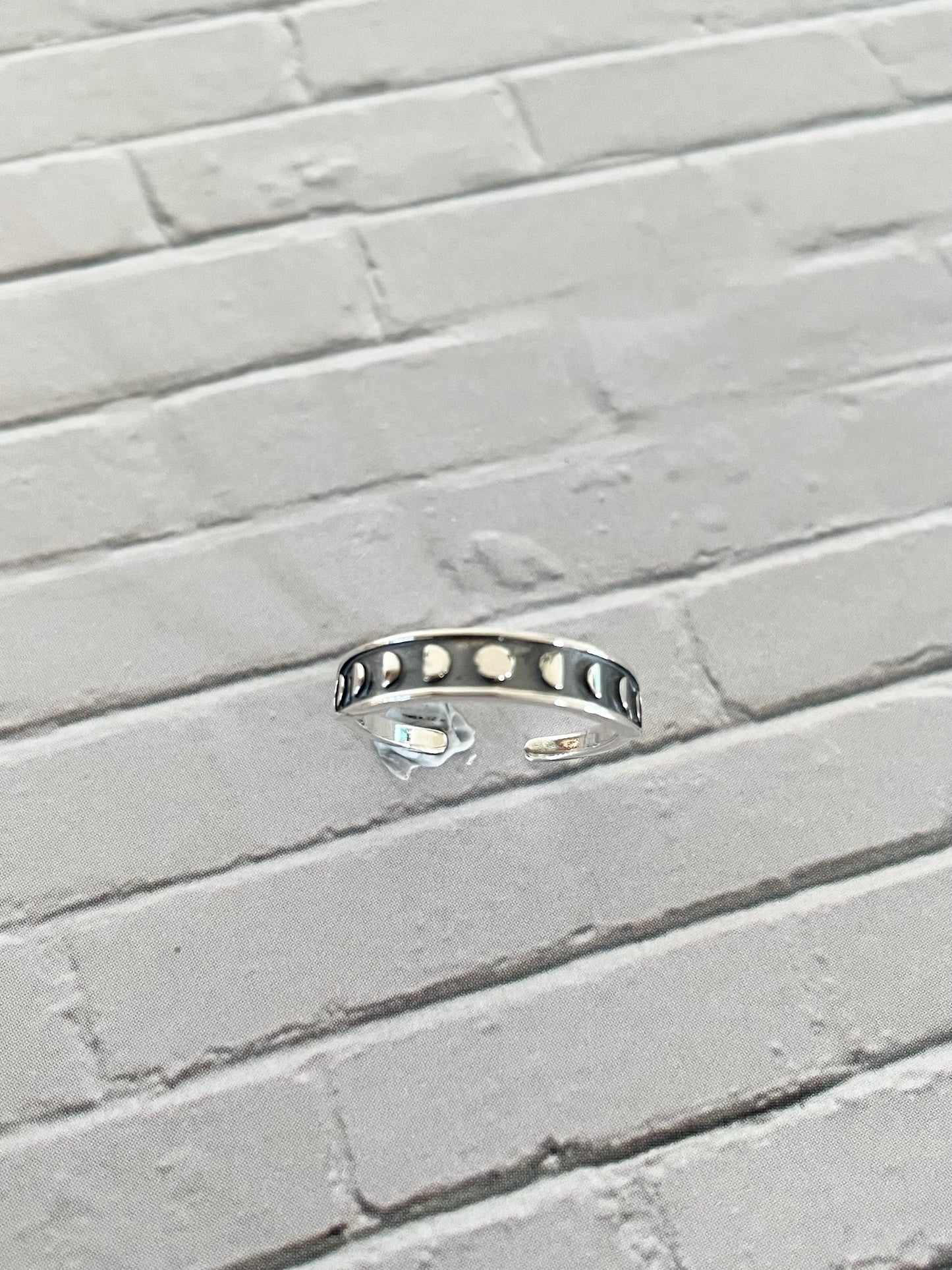 Silver Toe Ring ~ Moon Phases