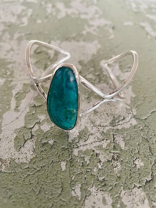 Sweetgrass Studio ~ Ocean Green Hubei Turquoise Cuff