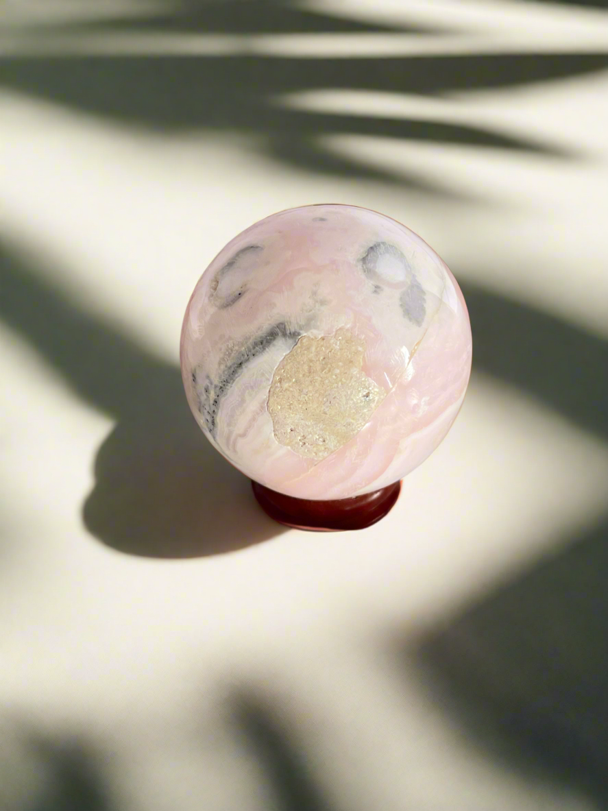 Mangano Calcite Sphere Includes Holder