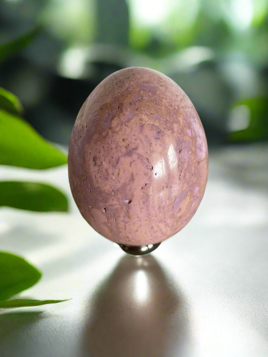 Phosphosiderite/Hope Stone Egg with holder