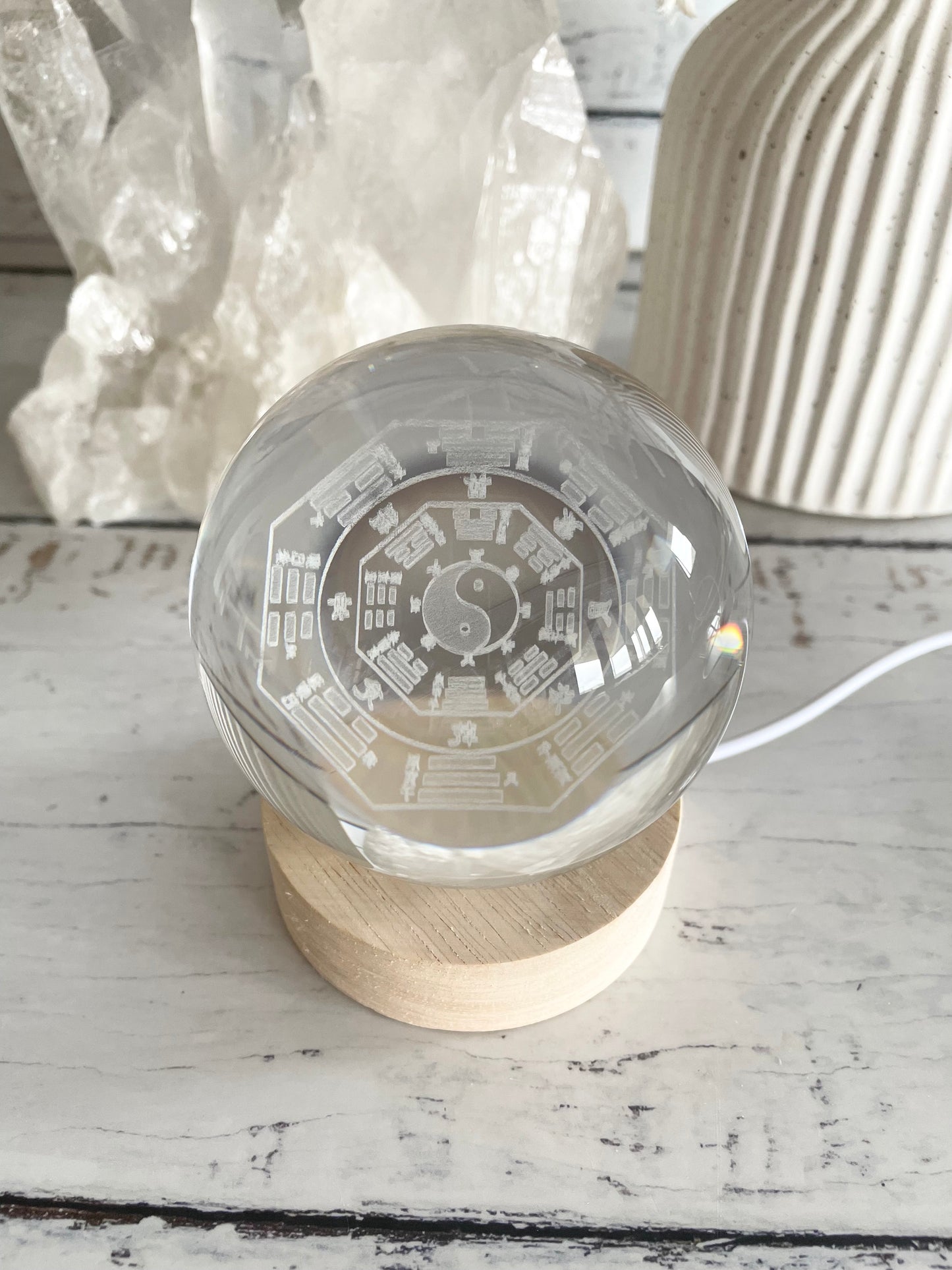 Glass Orb USB Lamp ~ Yin Yang