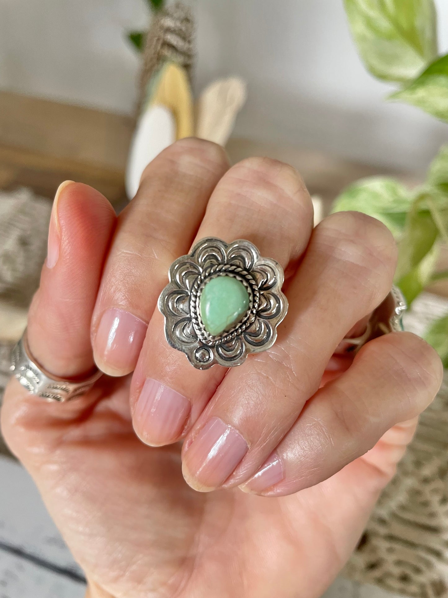 Kingman Navajo Green Turquoise Ring ~ size 7