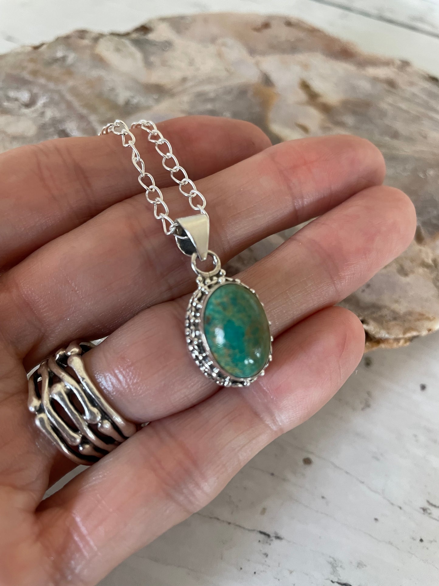 Green Kingman Turquoise Necklace