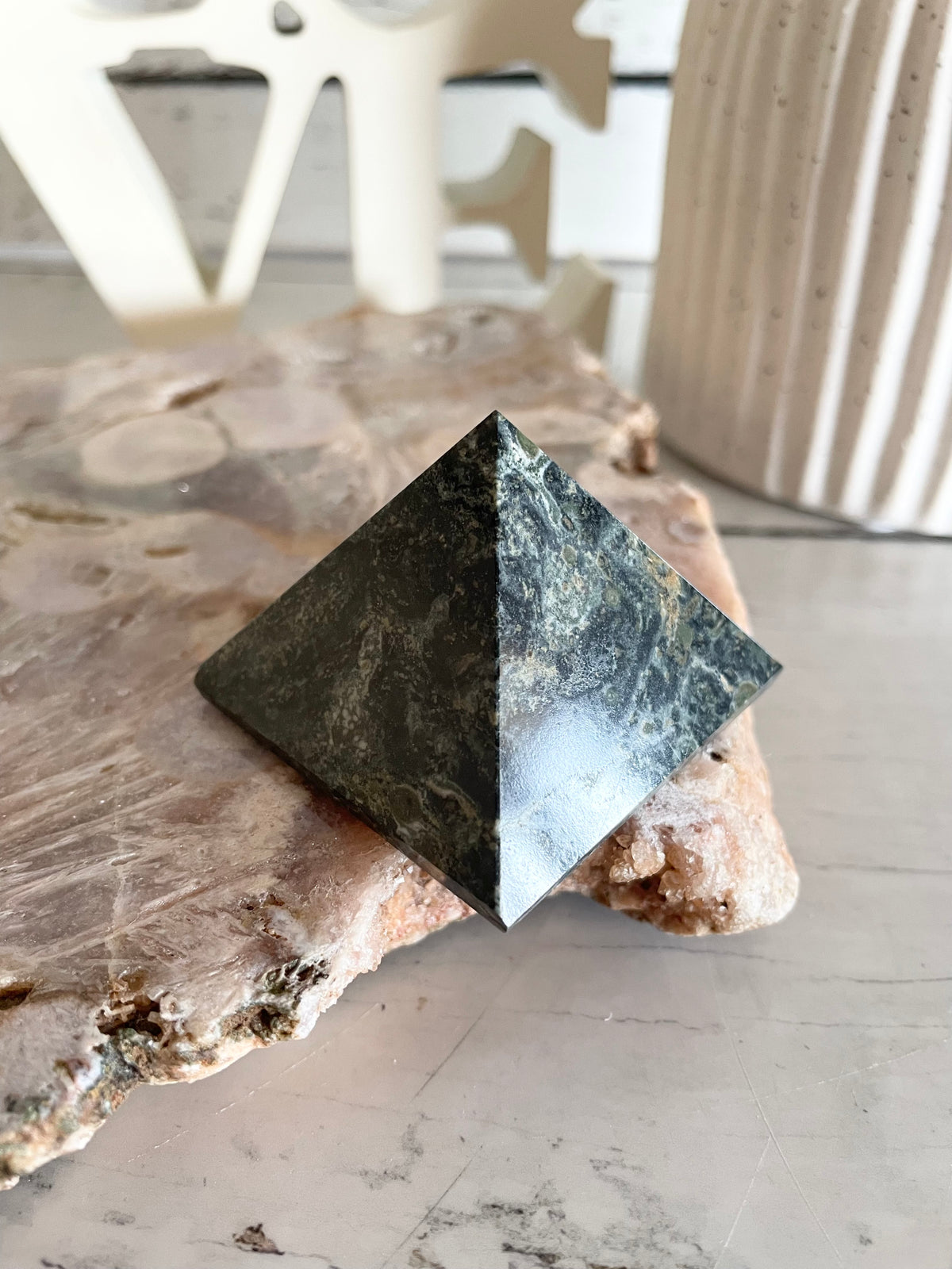 Kambaba Jasper Pyramid