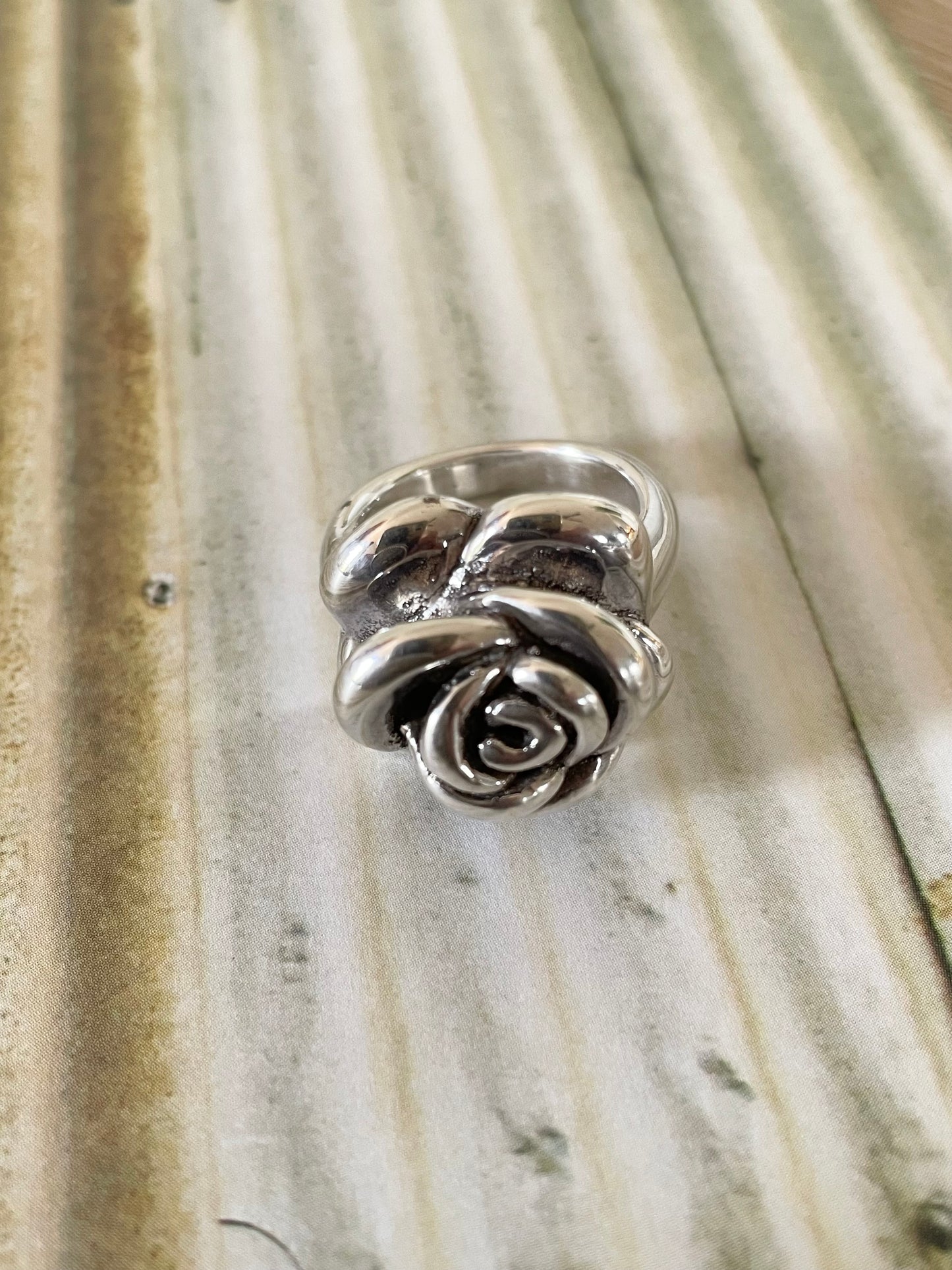 Mexican Flower Ring - size 8