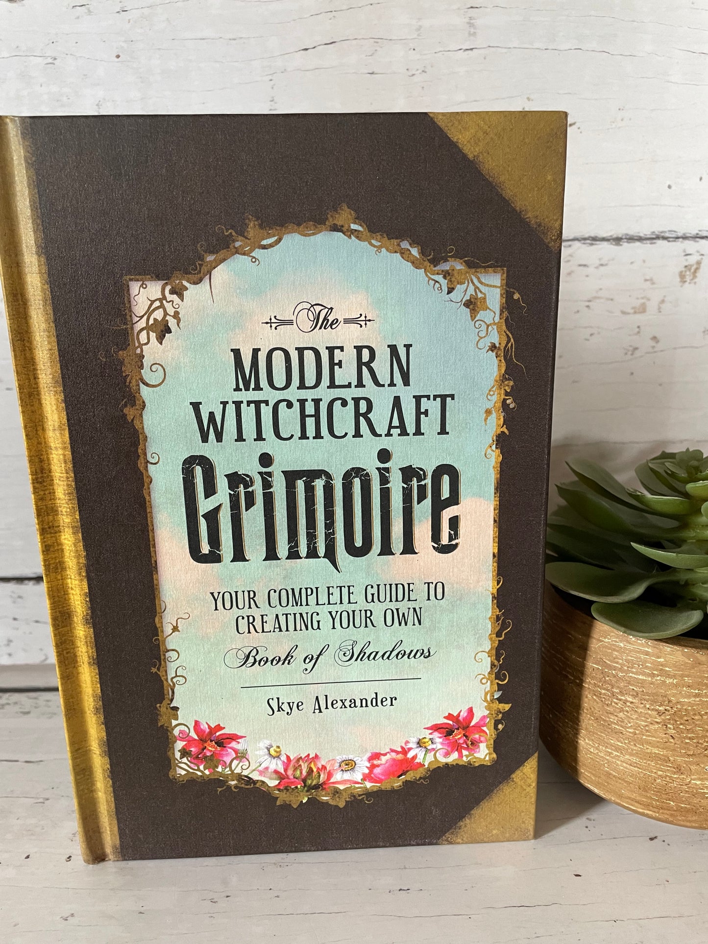 The Modern witchcraft Grimoire