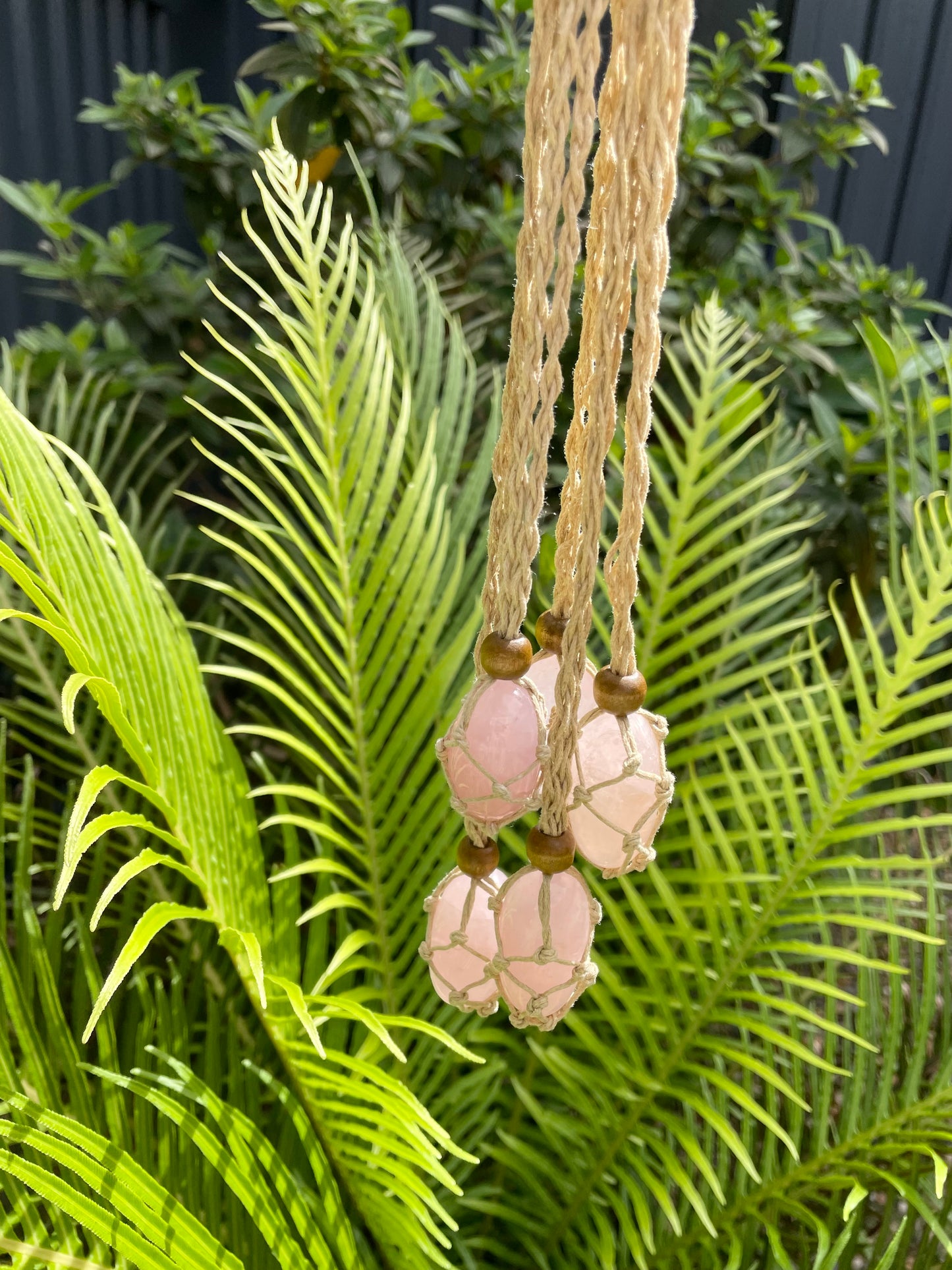 Macrame adjustable crystal necklace - Rose Quartz