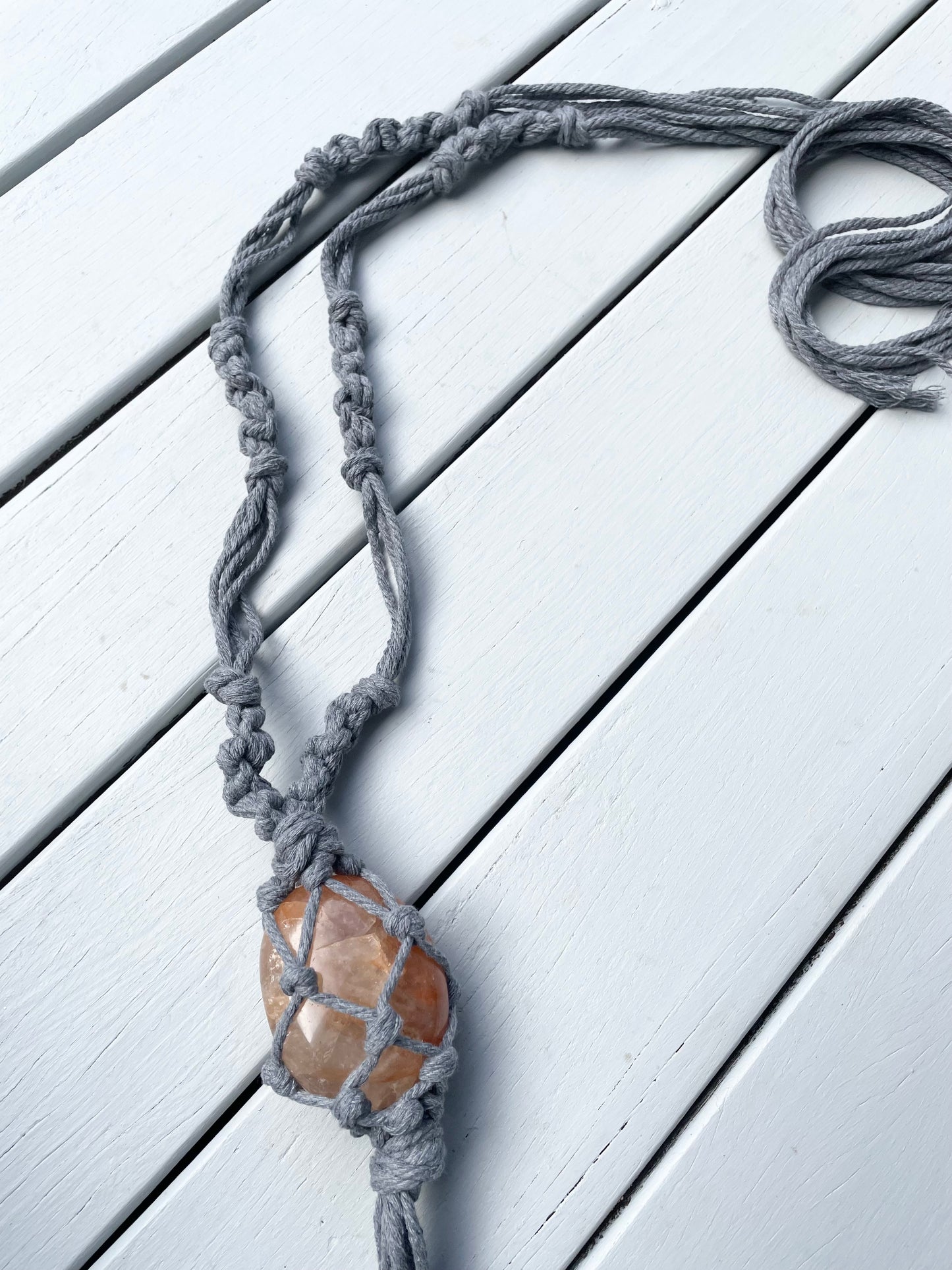 Made by Wayne Macrame Hanging - Fire Quartz Palm Stone