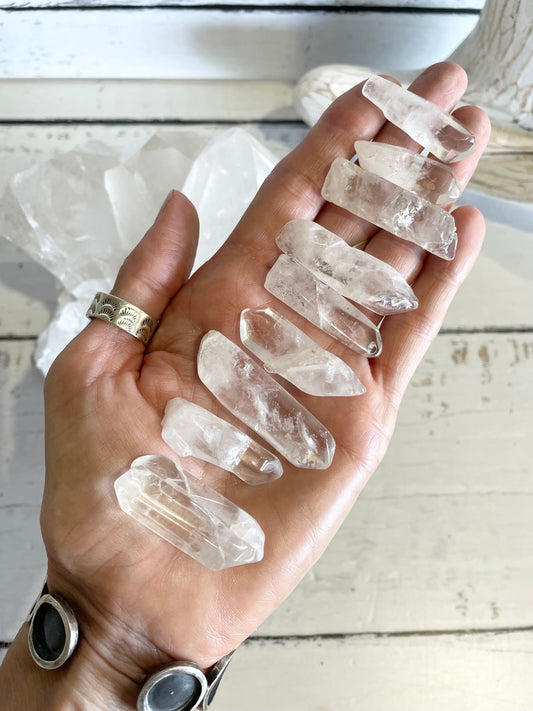 Clear Quartz natural polished points pouch