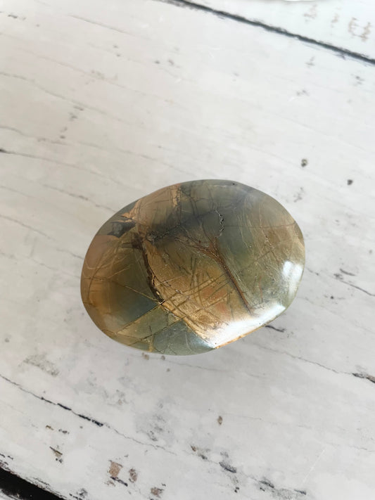 Cherry Creek Jasper Palm Stone