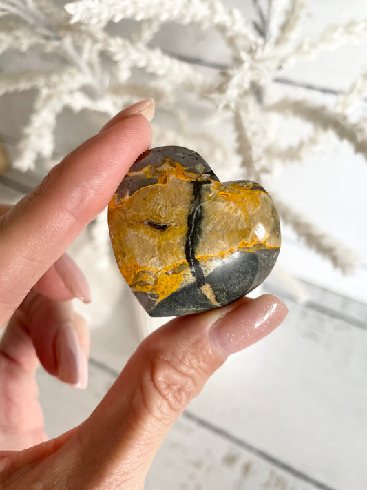Bumble Bee Jasper Heart